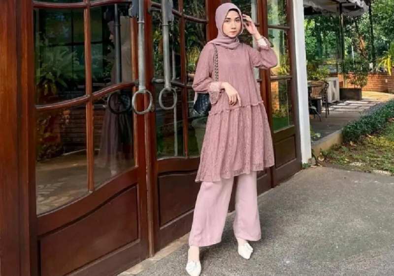 Inspirasi OOTD Kondangan Celana Kulot yang Nyaman dan Elegan
