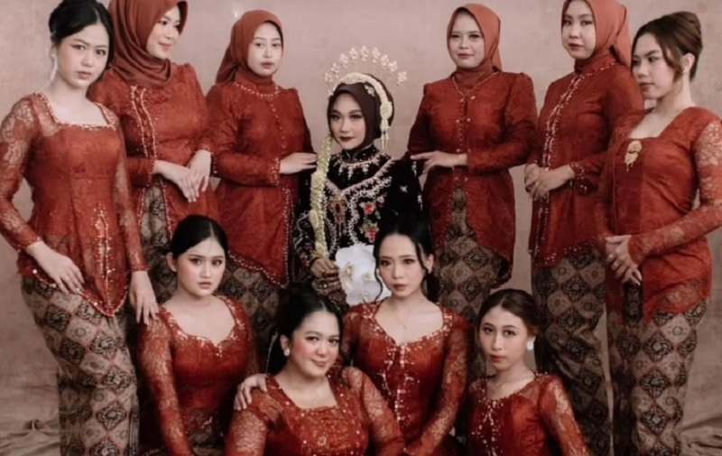 Trend Warna Baju Bridesmaid yang Bagus Sesuai Konsep Pernikahan