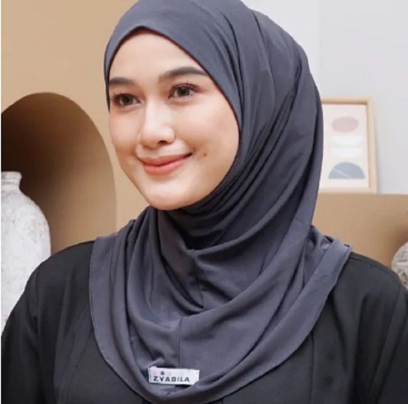 Inspirasi Style Hijab Sederhana tapi Menarik untuk Aktivitas Harian